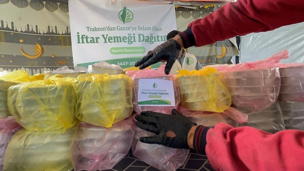 Trabzon'dan Gazze'ye �ftar Deste�i S�r�yor